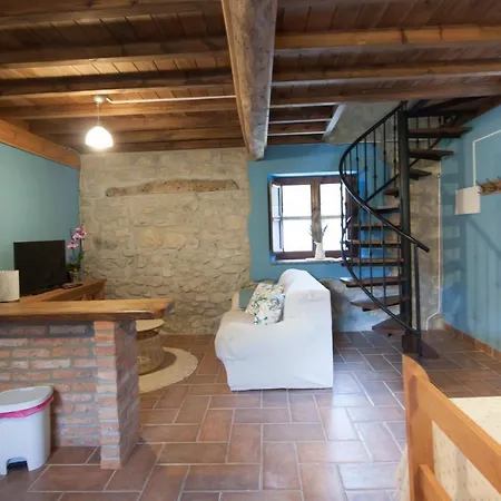 Holiday home Madre Rosa Ii, Bonita Casa A 12 Km De La Playa Vv-2411-as *